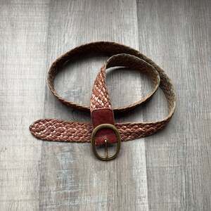 Vintage American Eagle Women's Brown Gold Braided Leather Belt